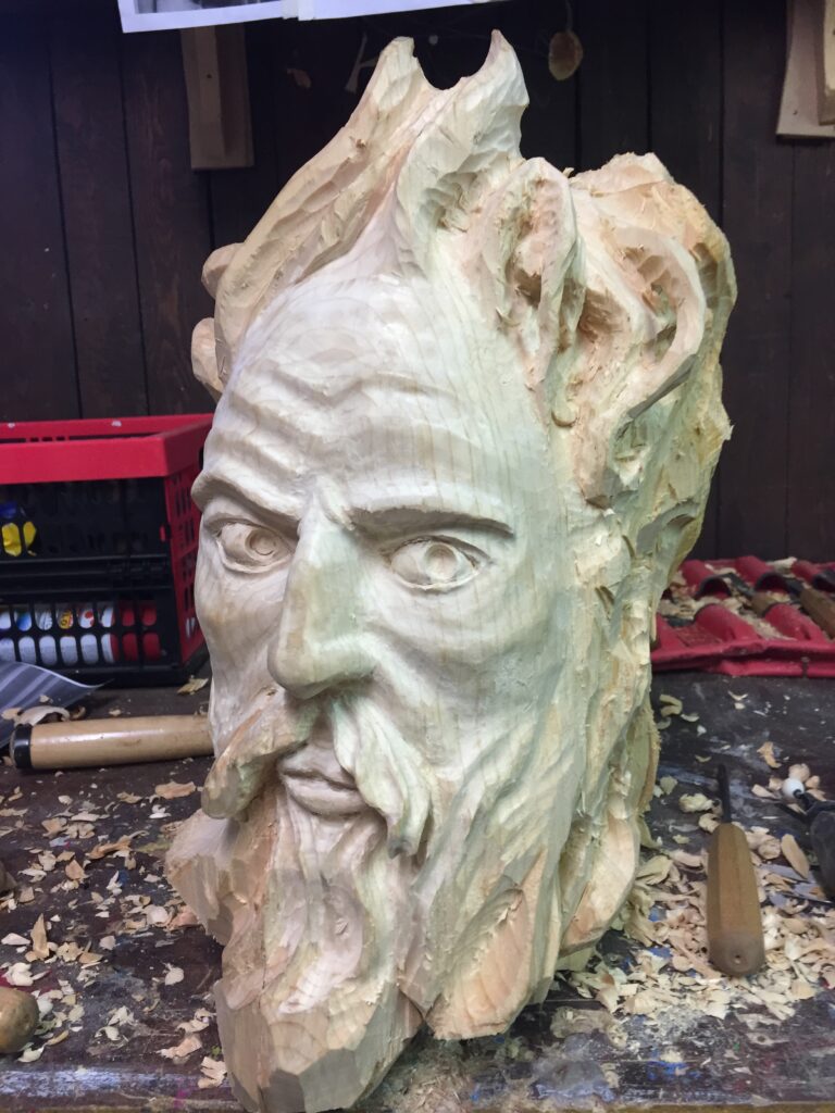 Senei Art Markus Sendlhofer Skulptur Holz Kopf